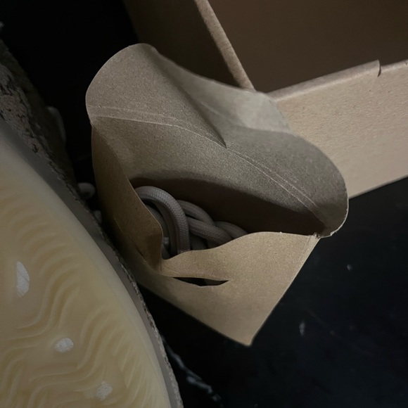 Adidas Yeezys - Picture 7 of 7